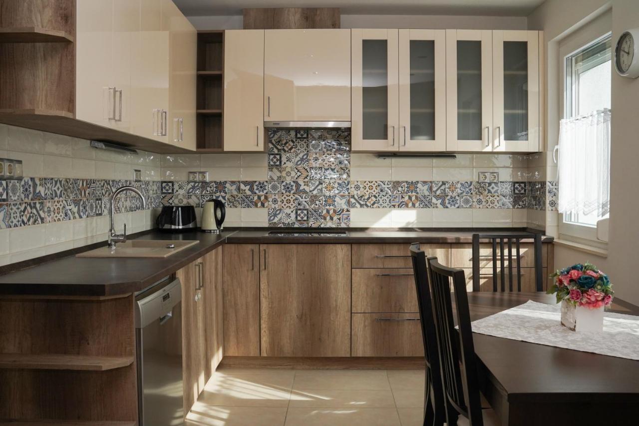 The Pearl Of Zsofia Apartment Esztergom Ngoại thất bức ảnh
