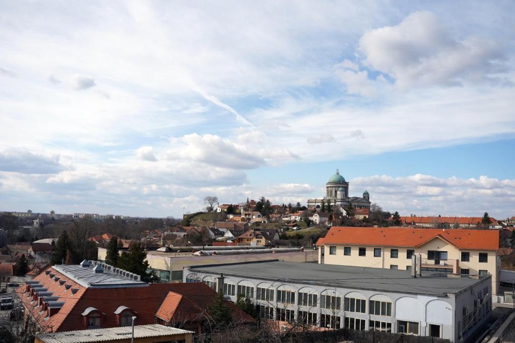 The Pearl Of Zsofia Apartment Esztergom Ngoại thất bức ảnh